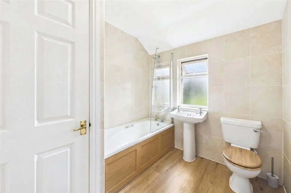 Warren Lane, Bythorn, Cambridgeshire, PE28, photo 10