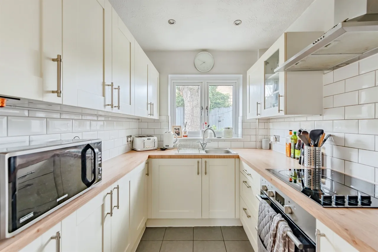 Mill Lane, Merstham, RH1, photo 3