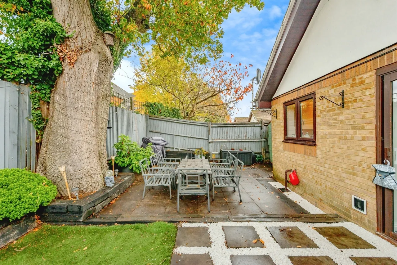Mill Lane, Merstham, RH1, photo 12