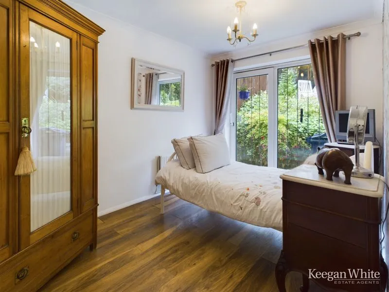 Terryfield Road, High Wycombe HP13 7RX, photo 5