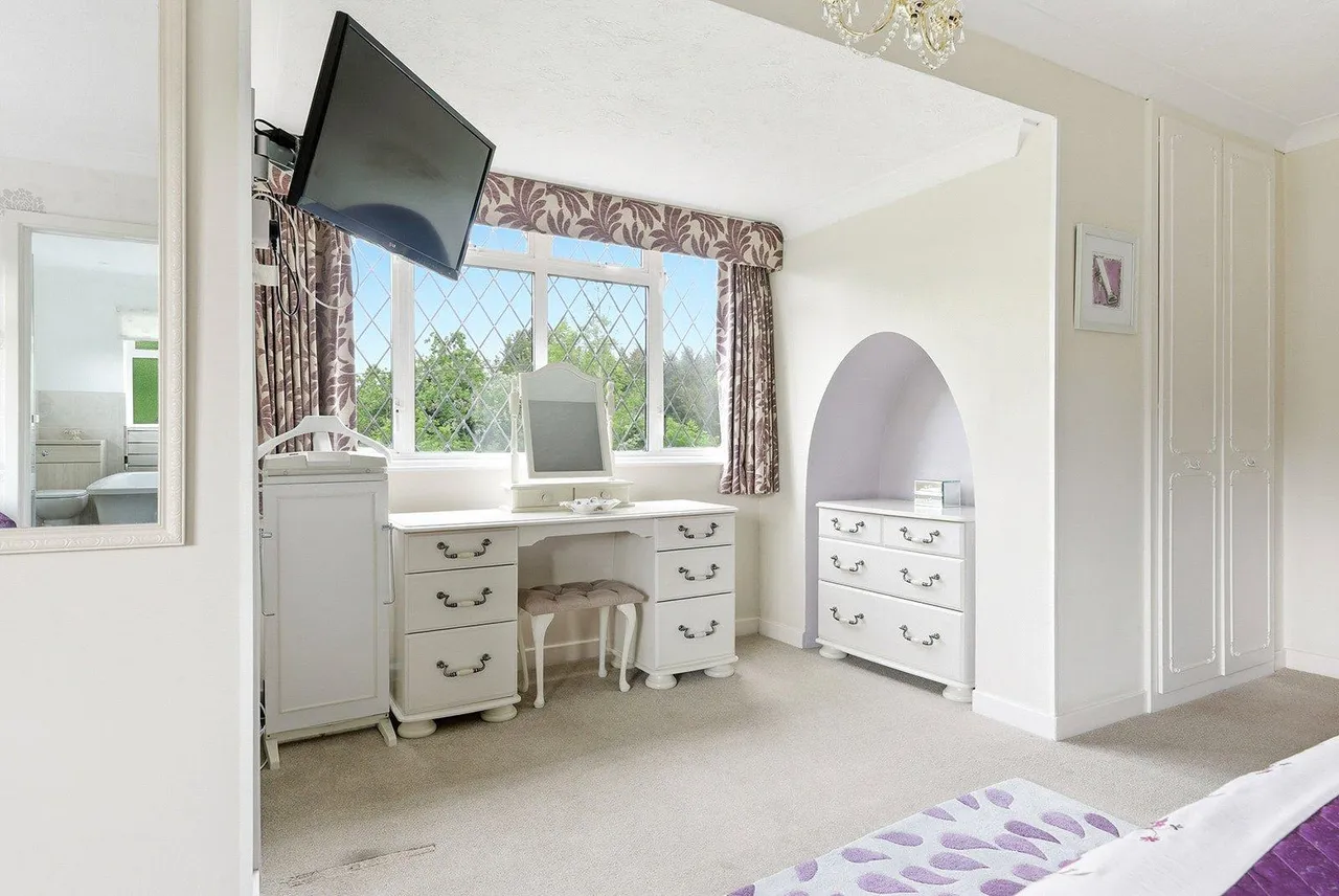 Norwood Lane, Iver, SL0, photo 22