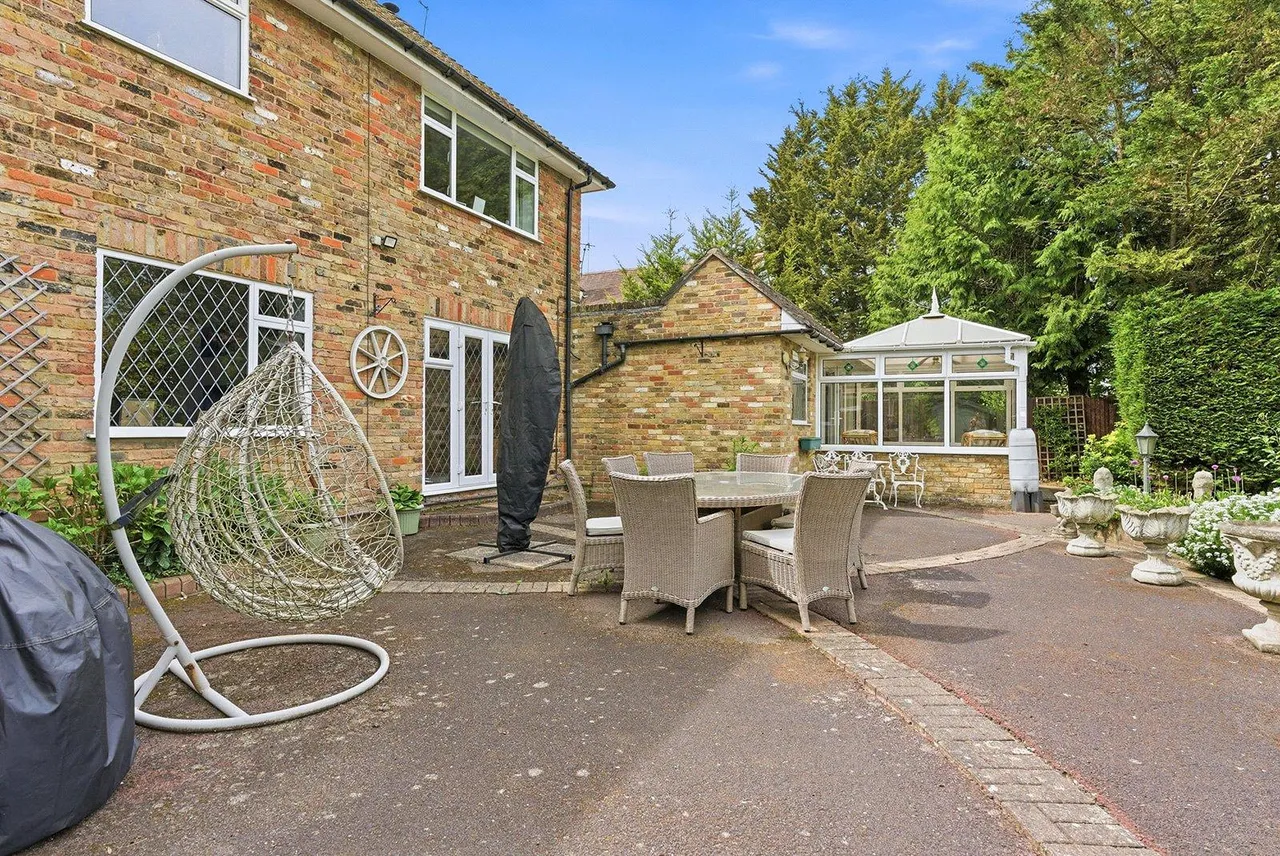 Norwood Lane, Iver, SL0, photo 24