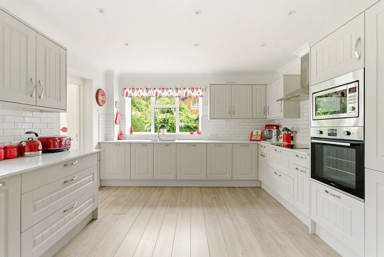 Norwood Lane, Iver, SL0, photo 3