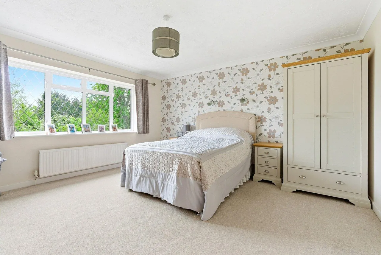 Norwood Lane, Iver, SL0, photo 20