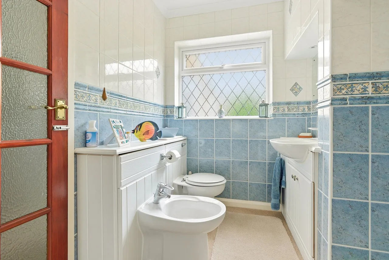 Norwood Lane, Iver, SL0, photo 8