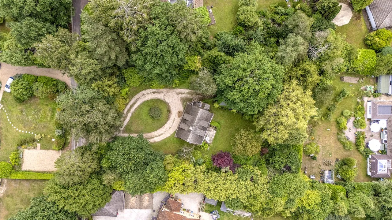 Crossways, West Chiltington, RH20, photo 5