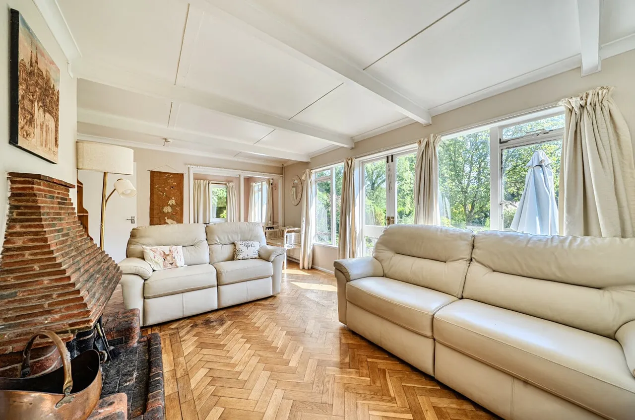 Crossways, West Chiltington, RH20, photo 11
