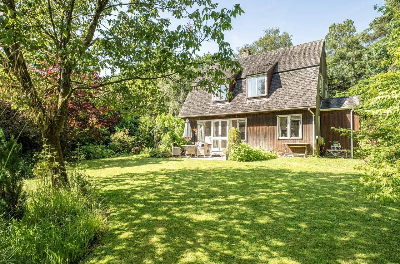 Crossways, West Chiltington, RH20, photo 20