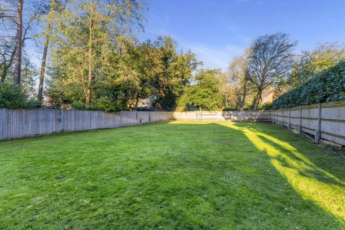 Brockenhurst Road, Ascot, SL5, photo 24