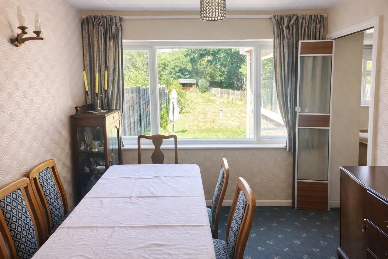 Victor Gardens, Hockley, SS5, photo 5