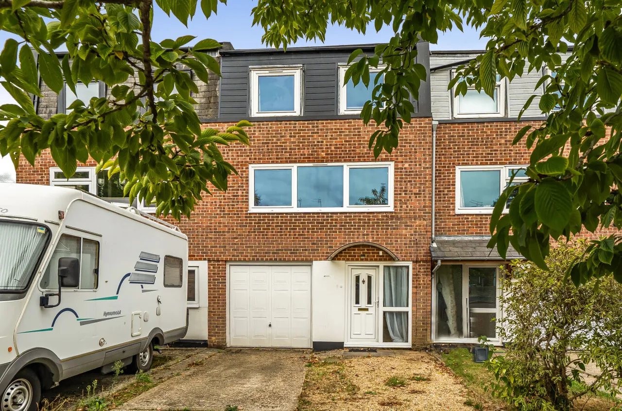 4 bed house for sale, Laverstoke Close, Rownhams, SO16