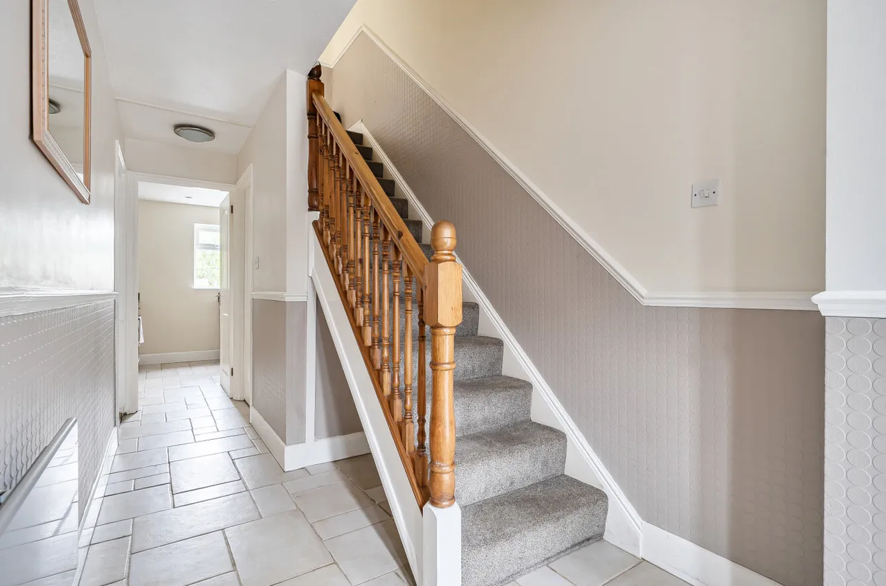 Laverstoke Close, Rownhams, SO16, photo 3