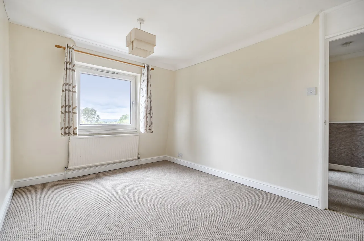 Laverstoke Close, Rownhams, SO16, photo 13
