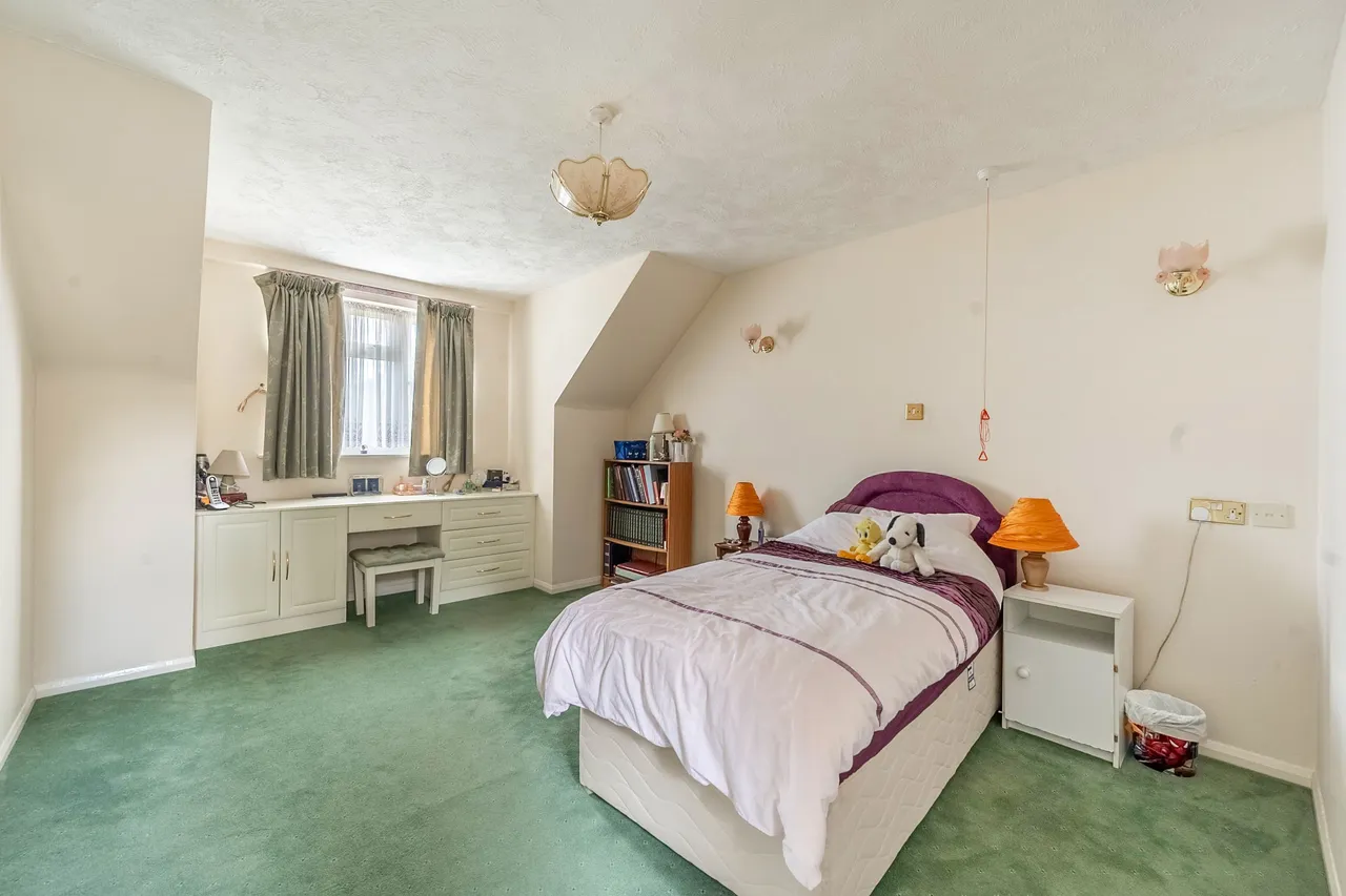 14 Cherchefelle Mews, Green Lane, Stanmore, photo 5