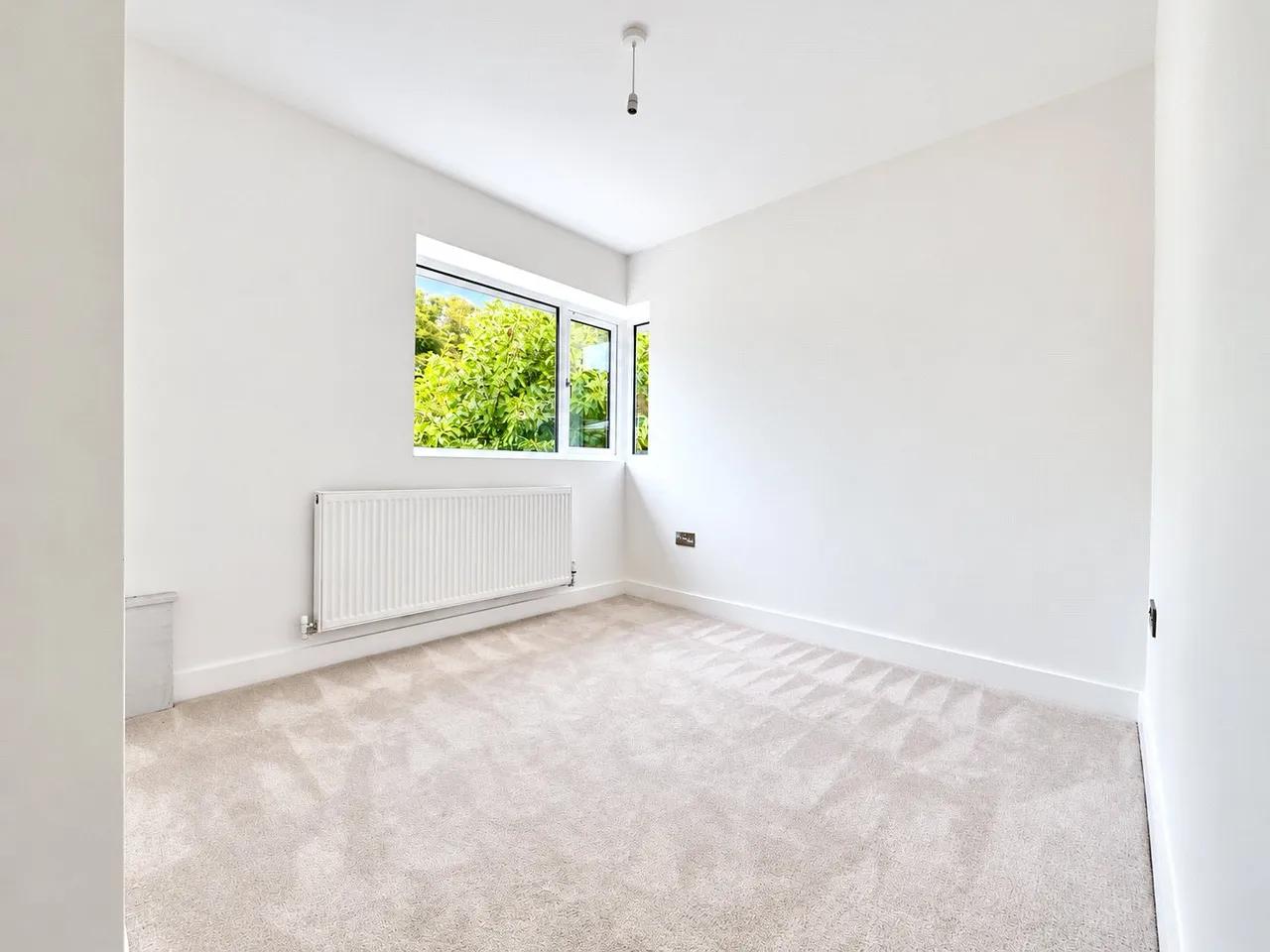 Low Wood Grove, Barnston, CH61, photo 6
