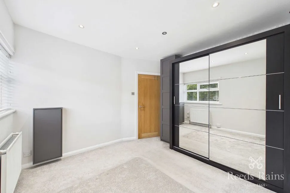 Walpole Road, Huddersfield, West Yorkshire, HD4, photo 7