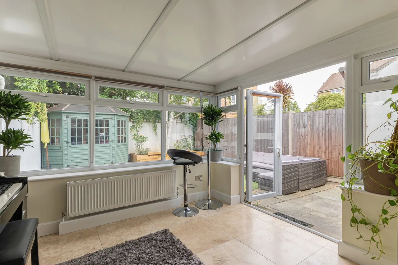 Berrymede Road, London, W4, photo 9
