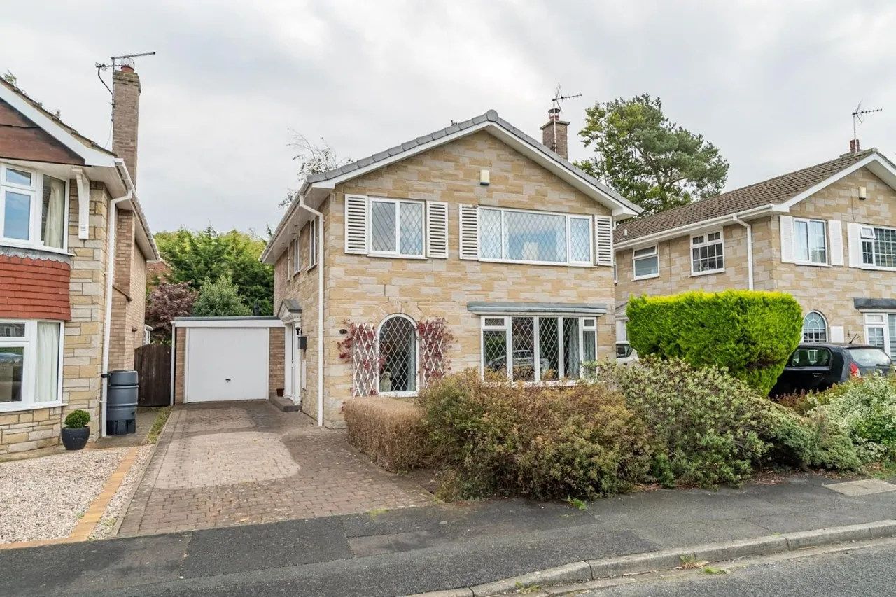 4 bed house for sale, Appleby Glade, Haxby, YO32