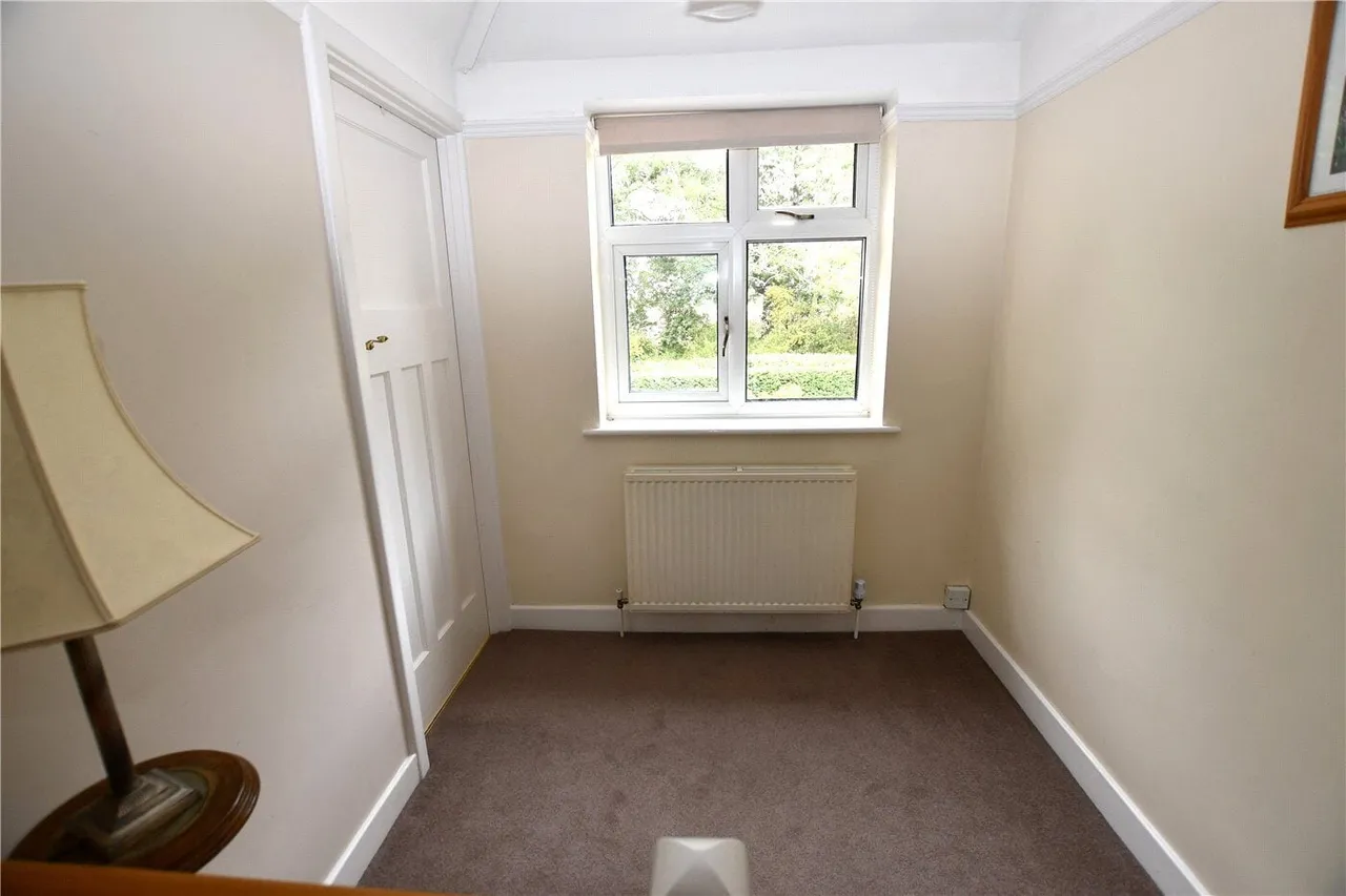 Church Lane, Arborfield, RG2, photo 12