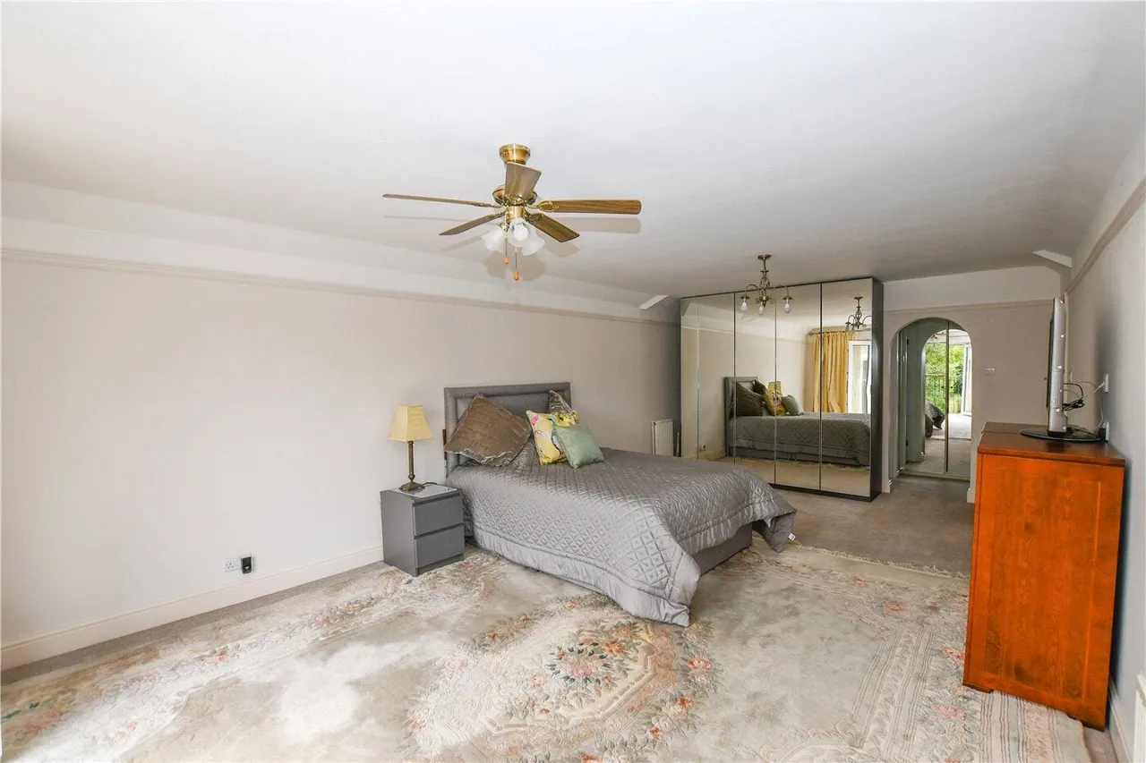 Church Lane, Arborfield, RG2, photo 14