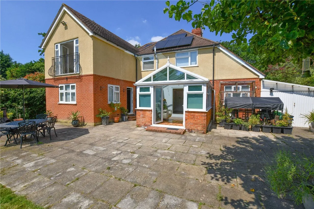Church Lane, Arborfield, RG2, photo 20
