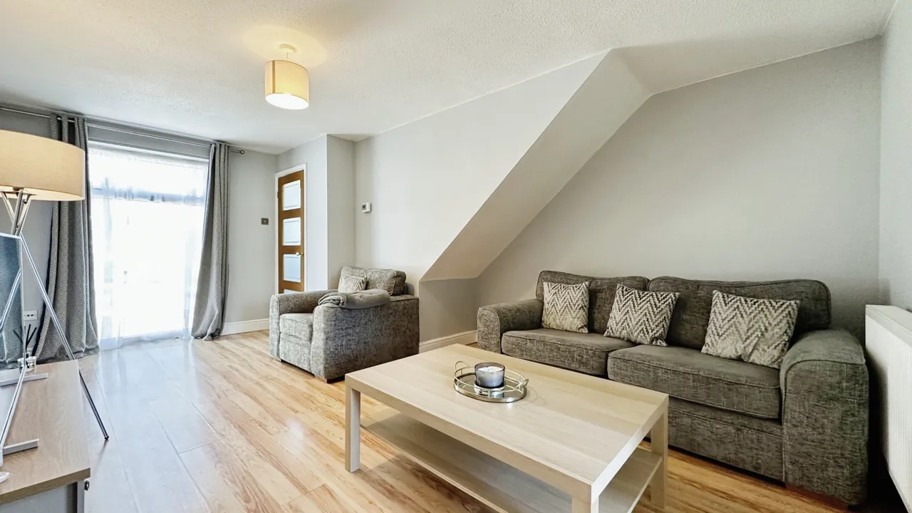 Ton Rhosyn, Brackla, Bridgend, Mid Glamorgan, photo 6