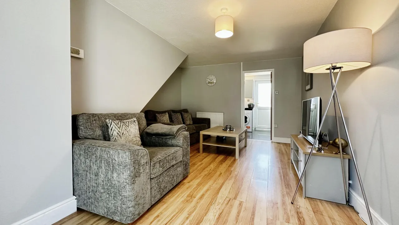 Ton Rhosyn, Brackla, Bridgend, Mid Glamorgan, photo 5