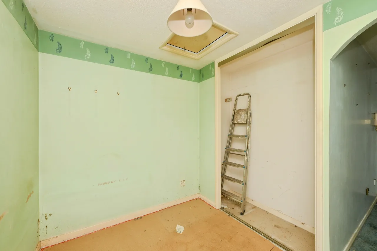 Magpie Close, Enfield, EN1, photo 11