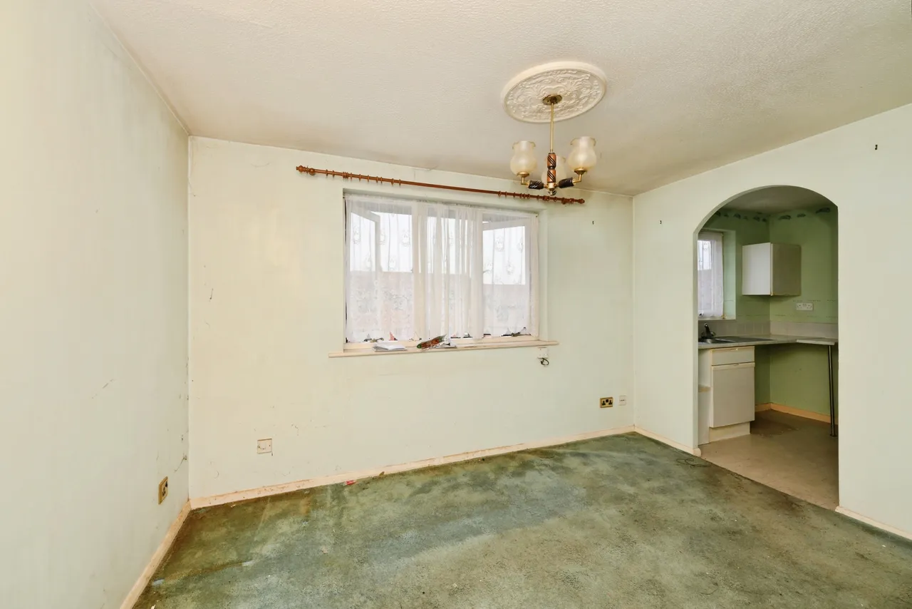 Magpie Close, Enfield, EN1, photo 10