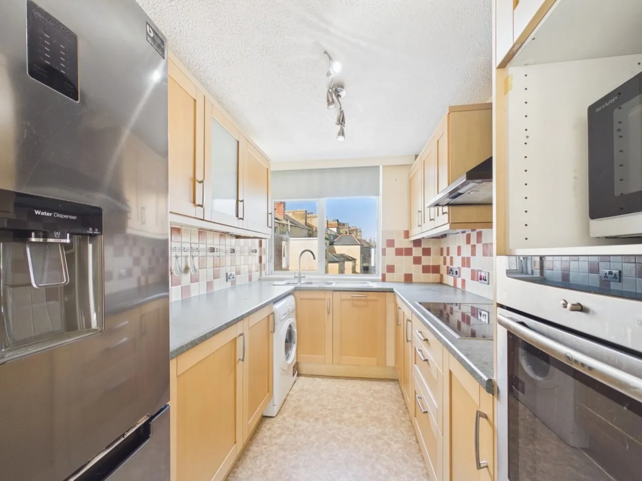 Hoe Court, Lockyer Street, photo 11