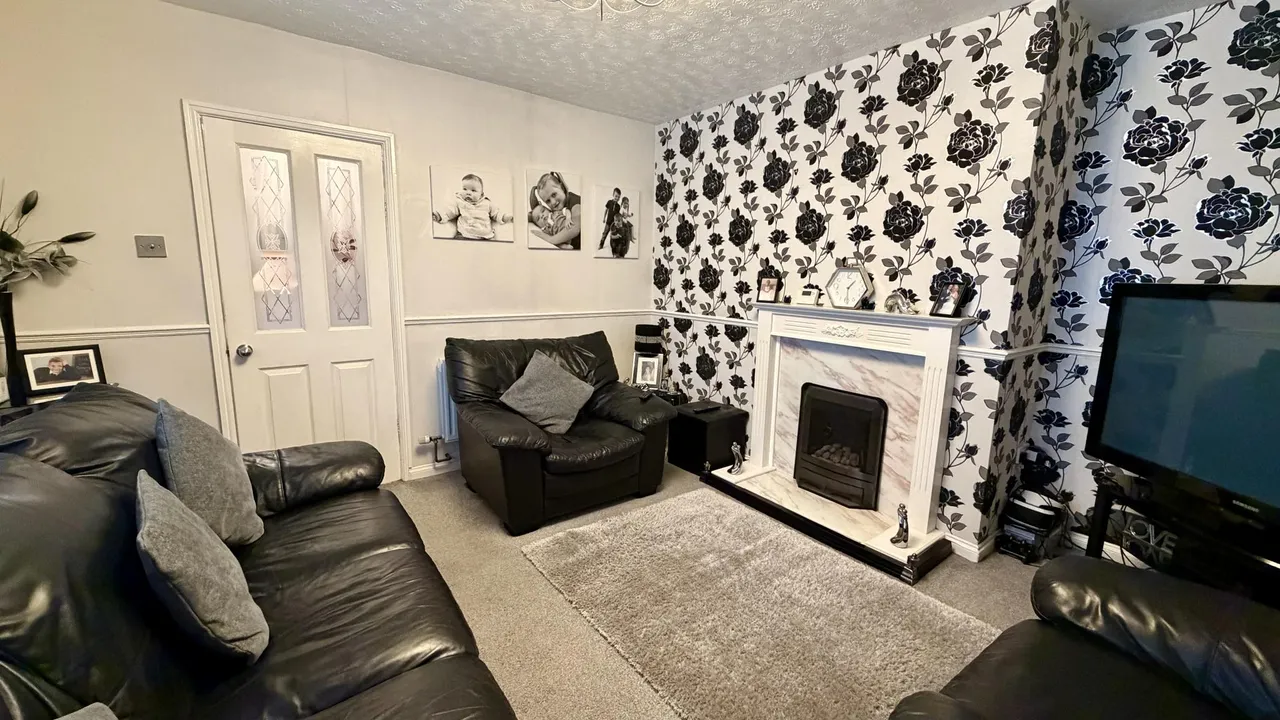 Broadstone Way, Bradford, BD4, photo 7