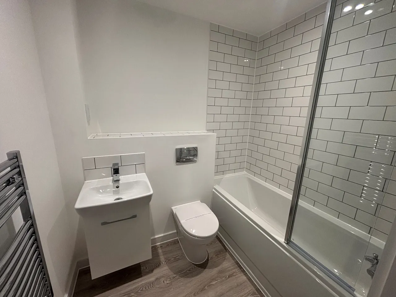 MacArthur House, DE1, photo 5