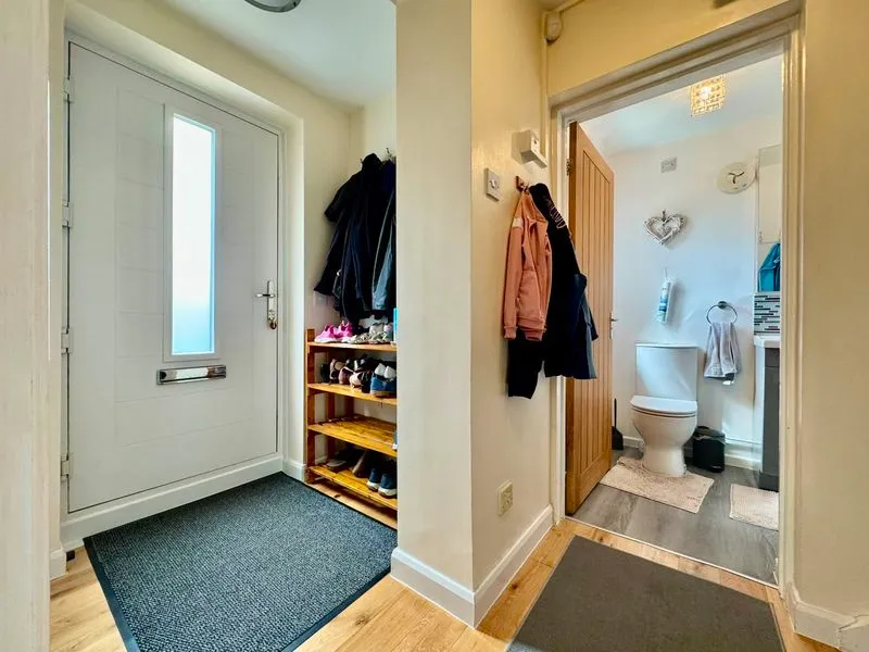 Milton Way Houghton Regis, Dunstable LU5 5UE, photo 9