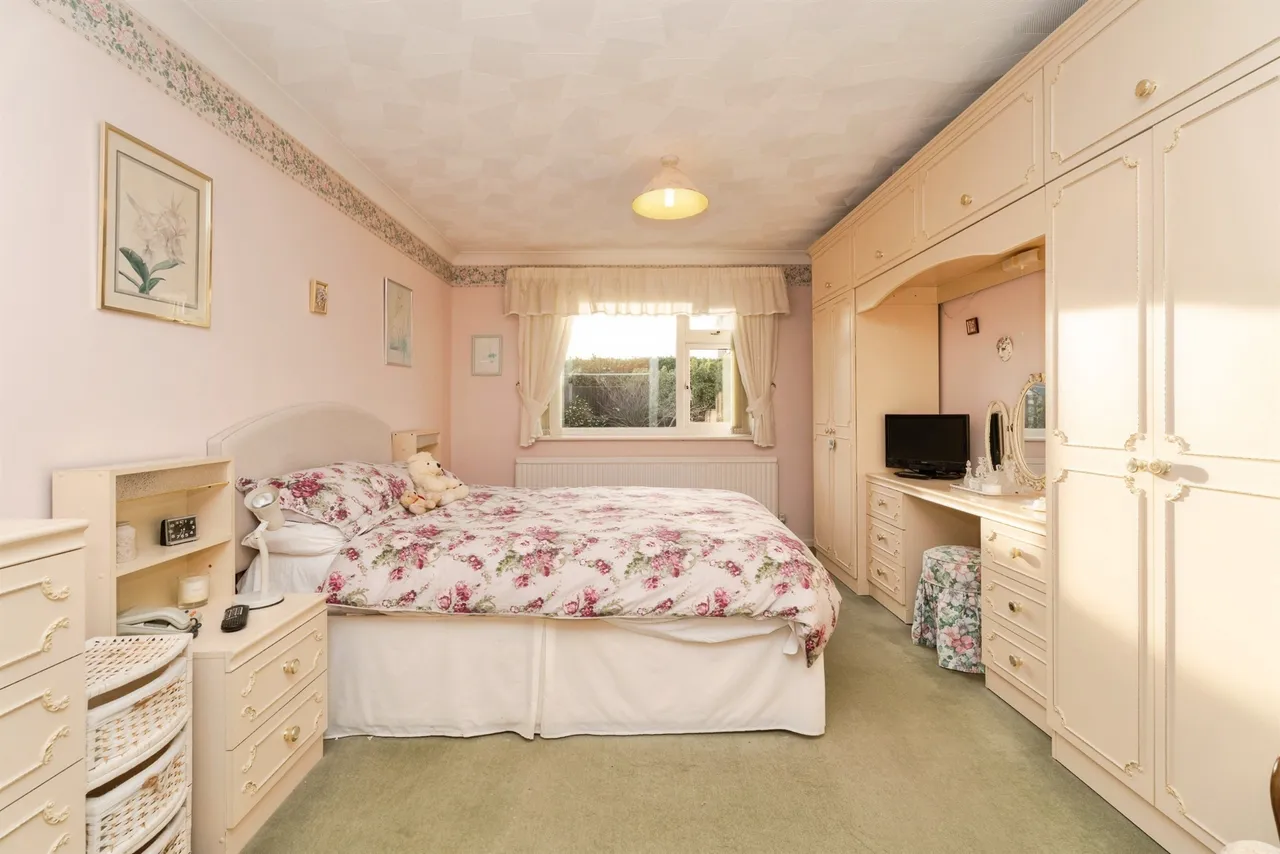 Meadow Close, Holt, photo 7
