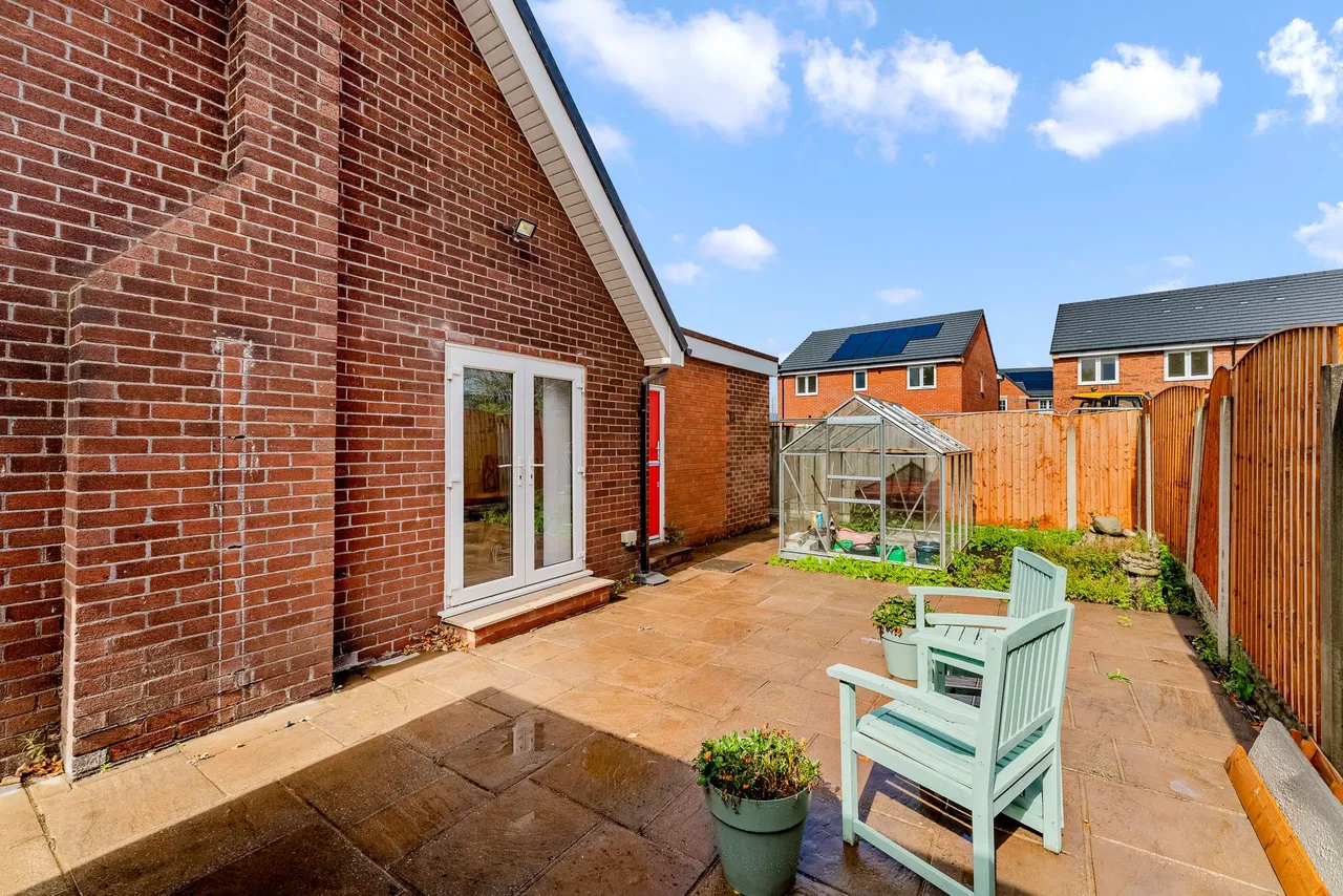 Lunts Heath Road, Widnes, Widnes, WA8 5RY, photo 21