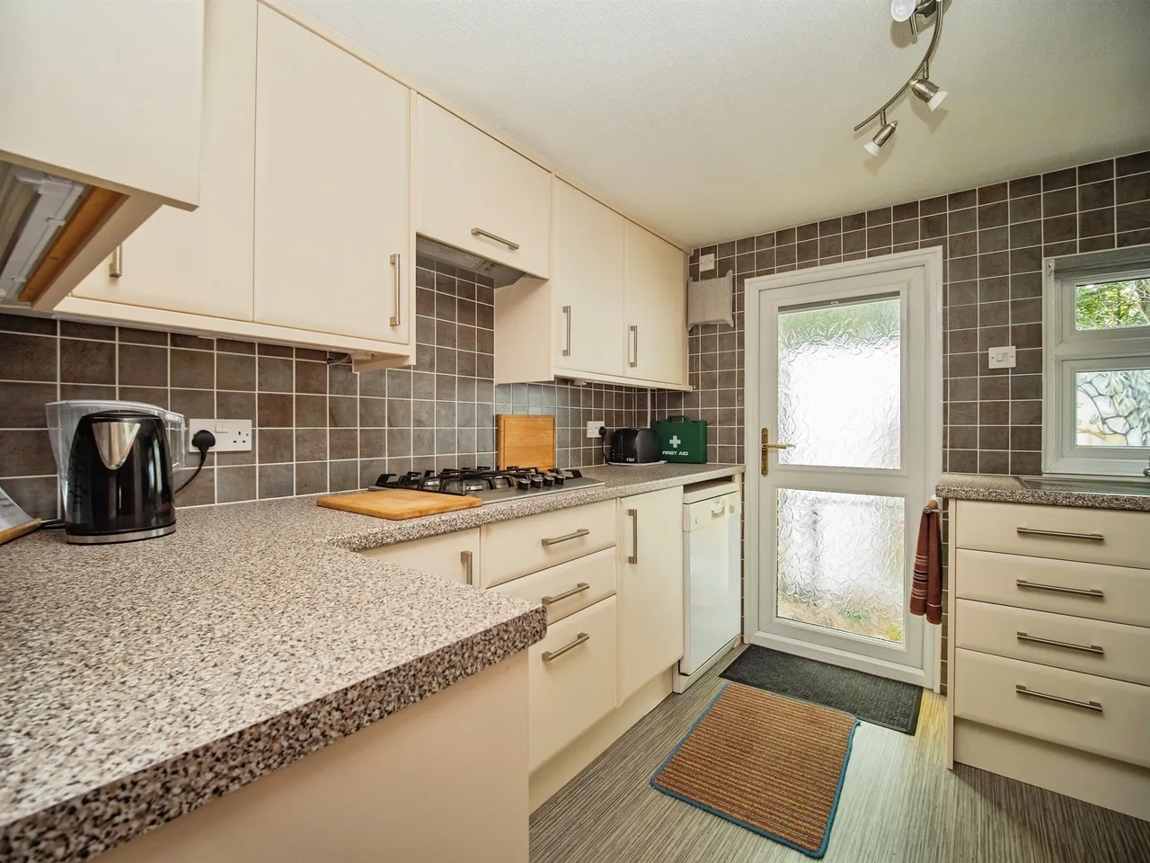 Oaklands Park, Crossways, DT2, photo 5