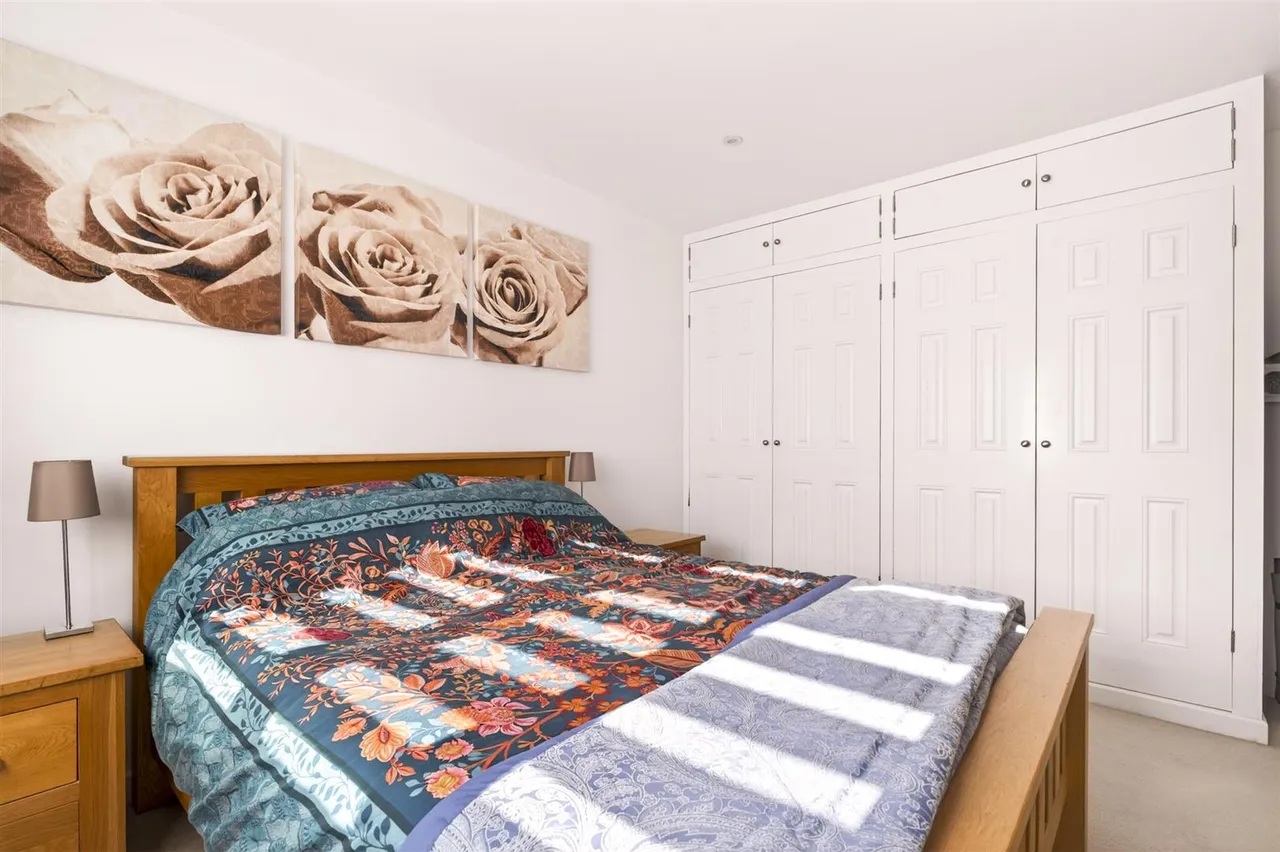 Glenville Road, Rustington, photo 9
