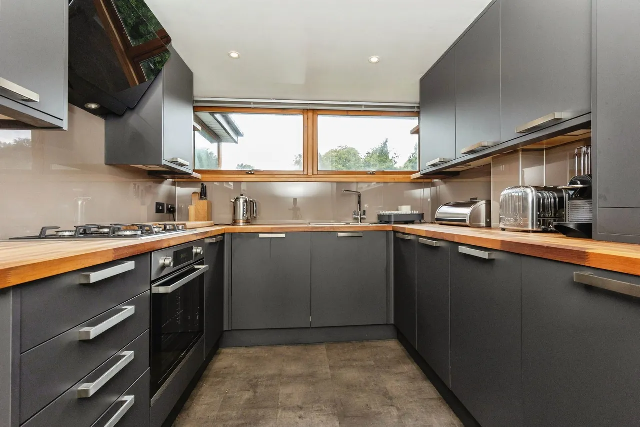 Hailwood House, Bollington, photo 6