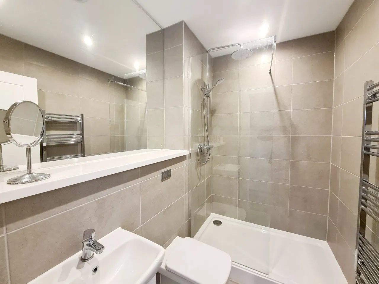 St. Georges Gardens, Davenport, SK2, photo 11