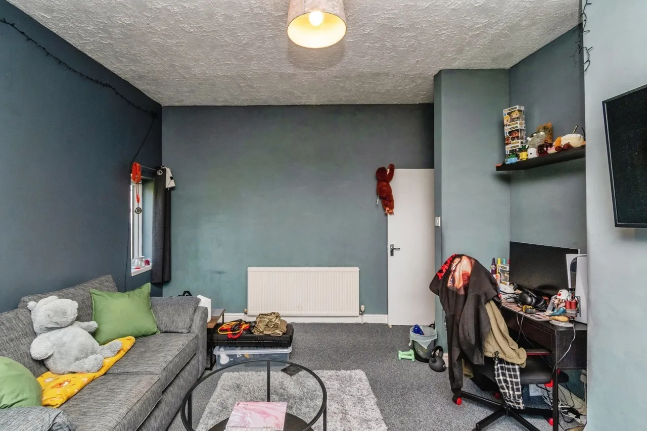 Cannock Road, Hednesford, Cannock, Staffordshire, WS12, photo 5