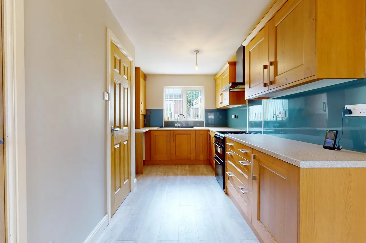 Burford, Brookside, Telford TF3 1LH, photo 5