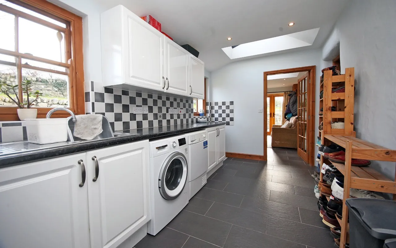 Penygroes, Caernarfon, LL54, photo 7