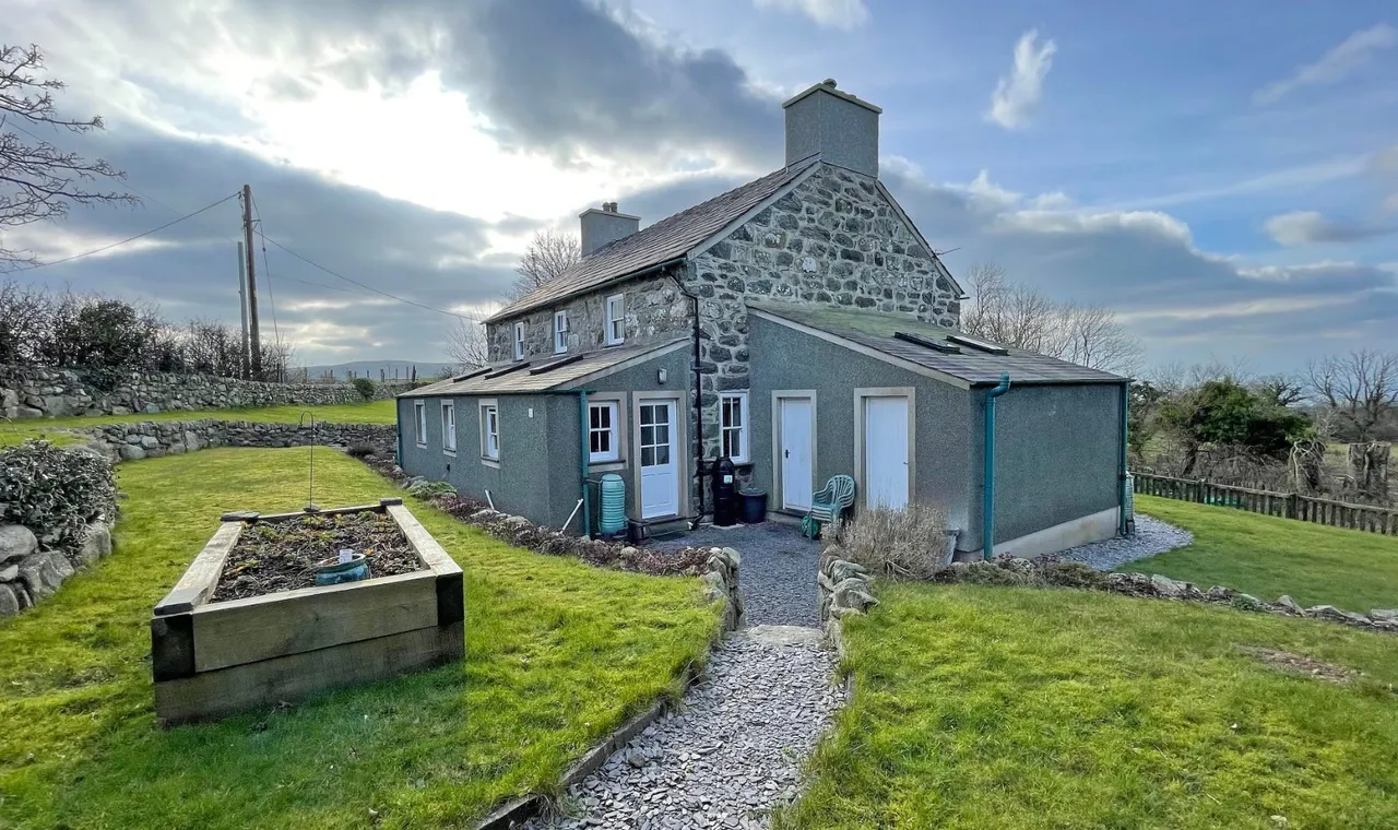 Penygroes, Caernarfon, LL54, photo 6
