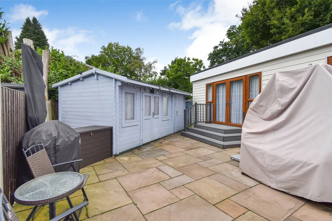 Ainger Close, Aldershot, Hampshire, GU12 4SS, photo 5