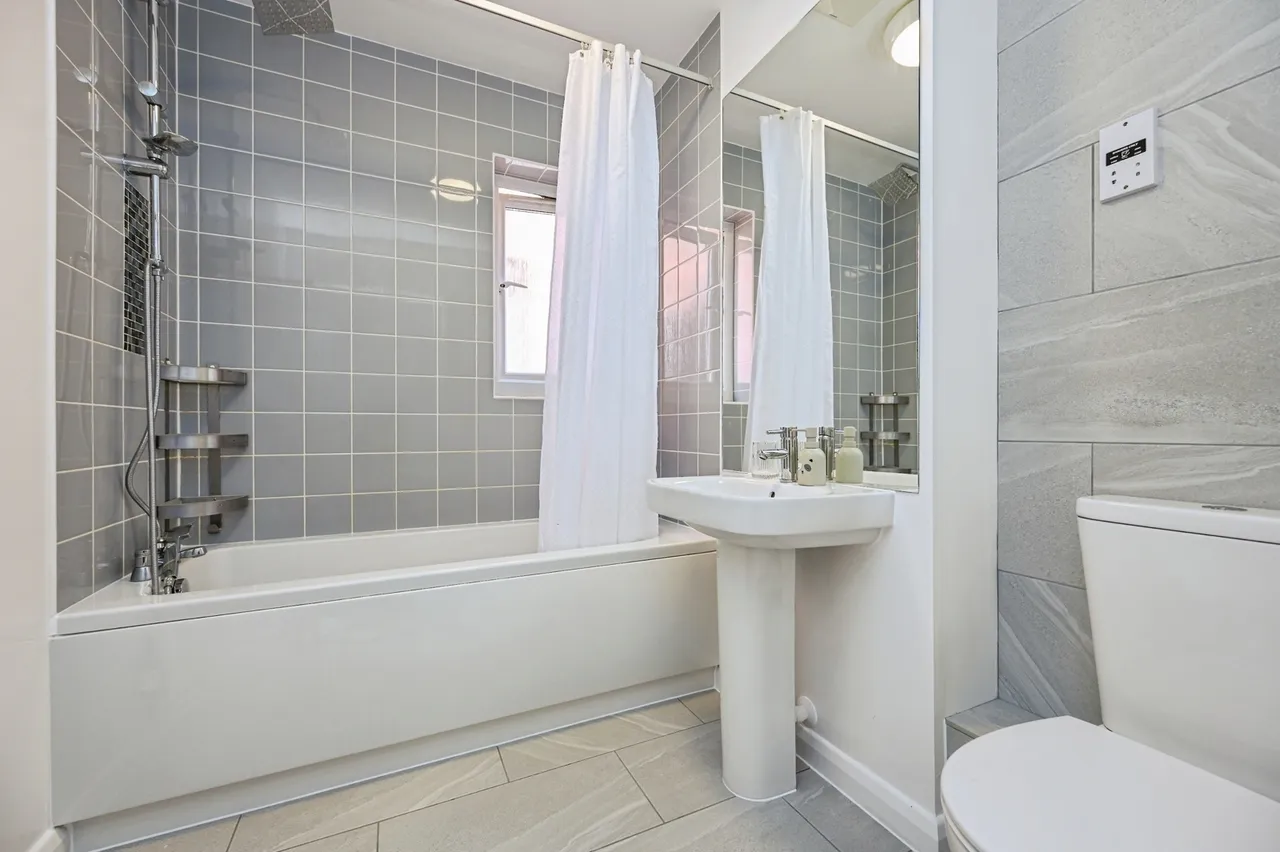 Hillary Drive, Liverpool, L23, photo 11