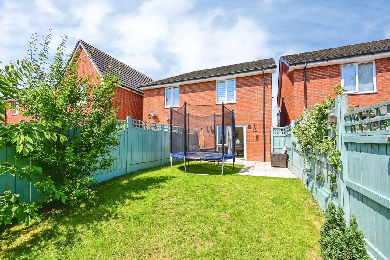 Hillary Drive, Liverpool, L23, photo 13