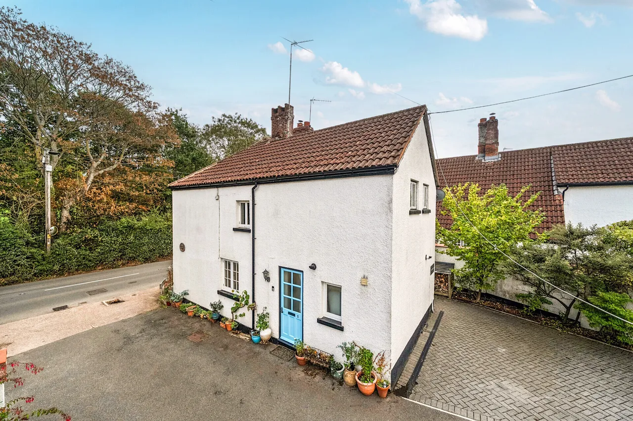 2 bed property for sale — Lympstone, Exmouth, Devon, EX8