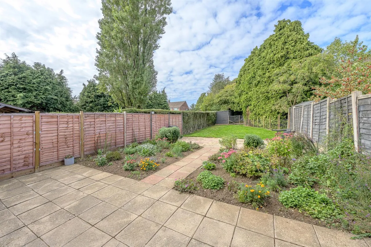 Siviters Lane, Rowley Regis, B65, photo 9
