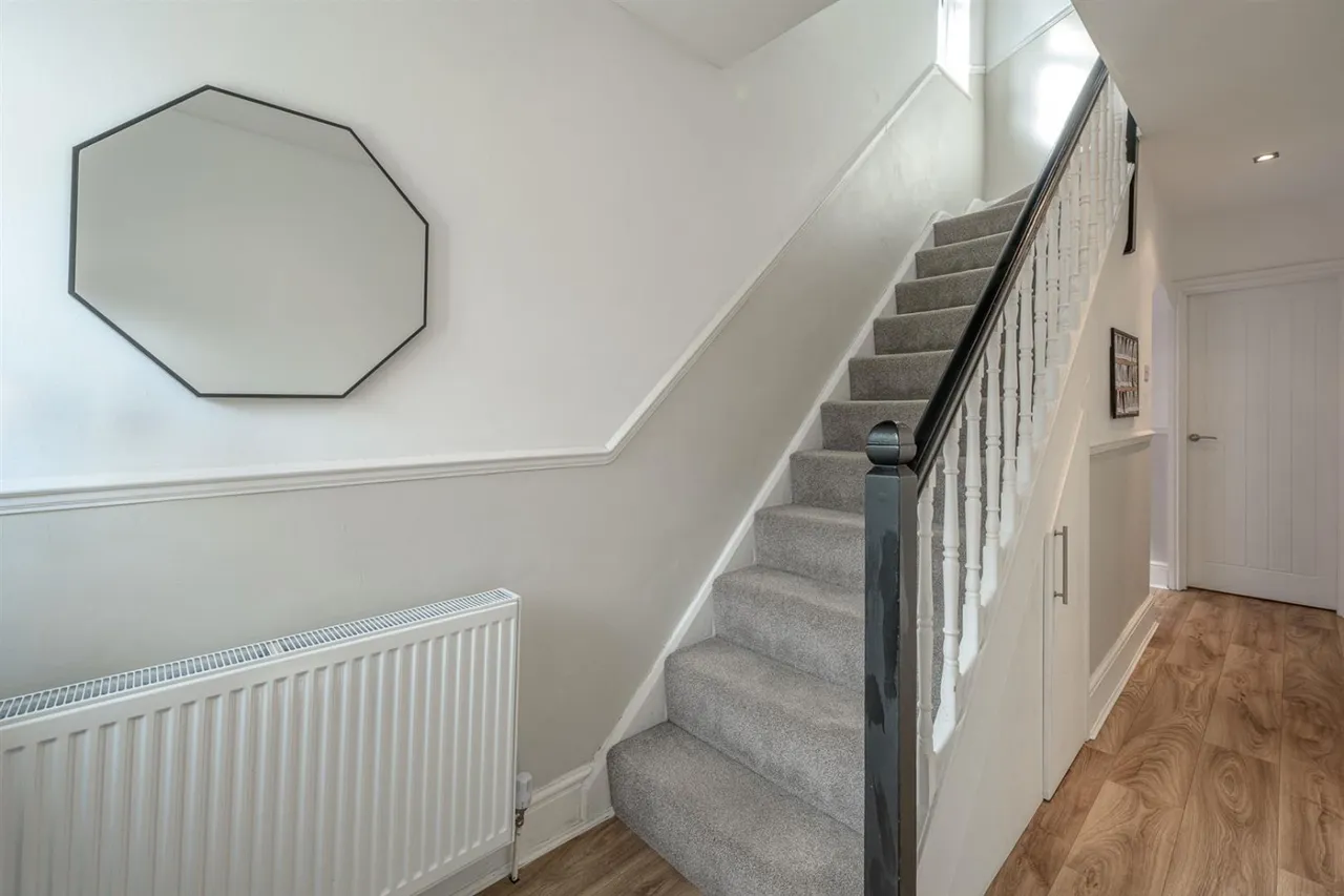 Siviters Lane, Rowley Regis, B65, photo 4