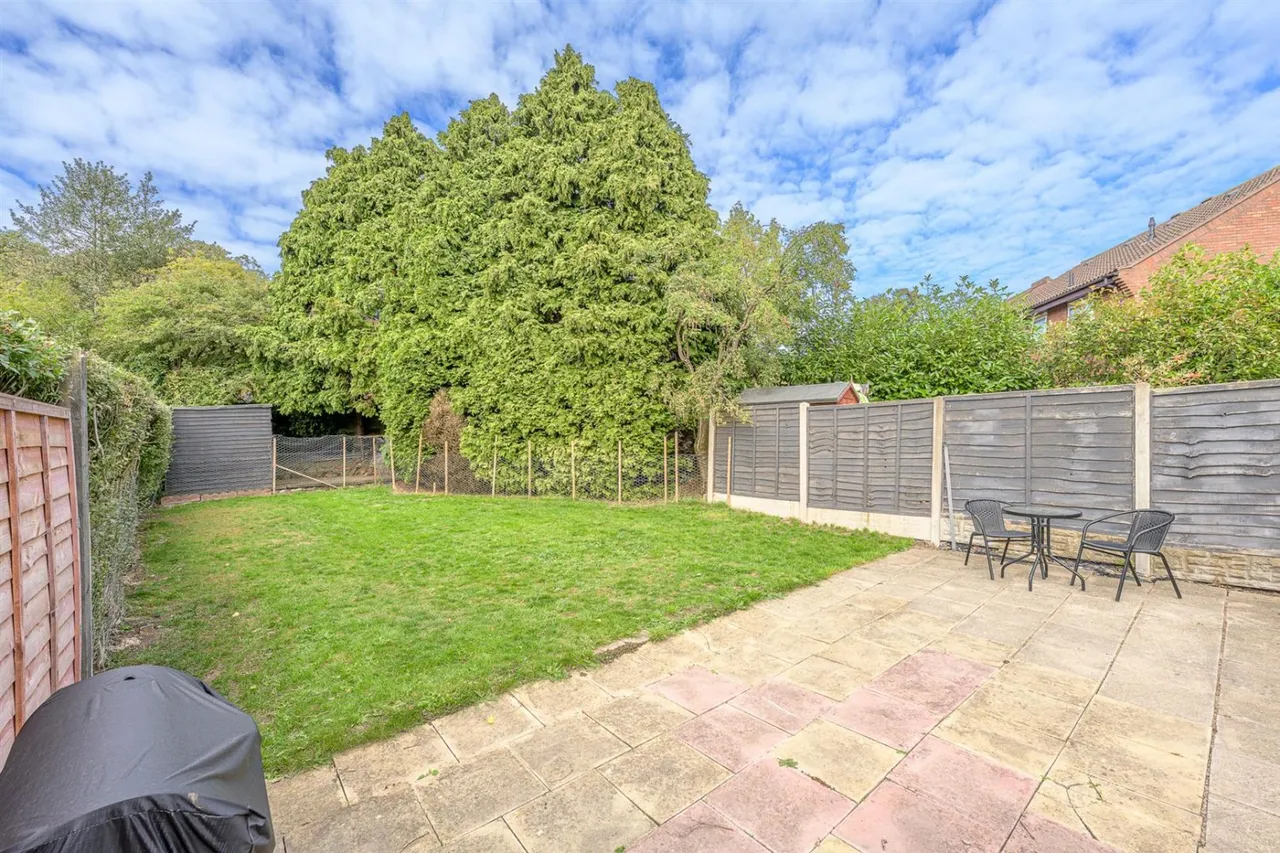 Siviters Lane, Rowley Regis, B65, photo 21